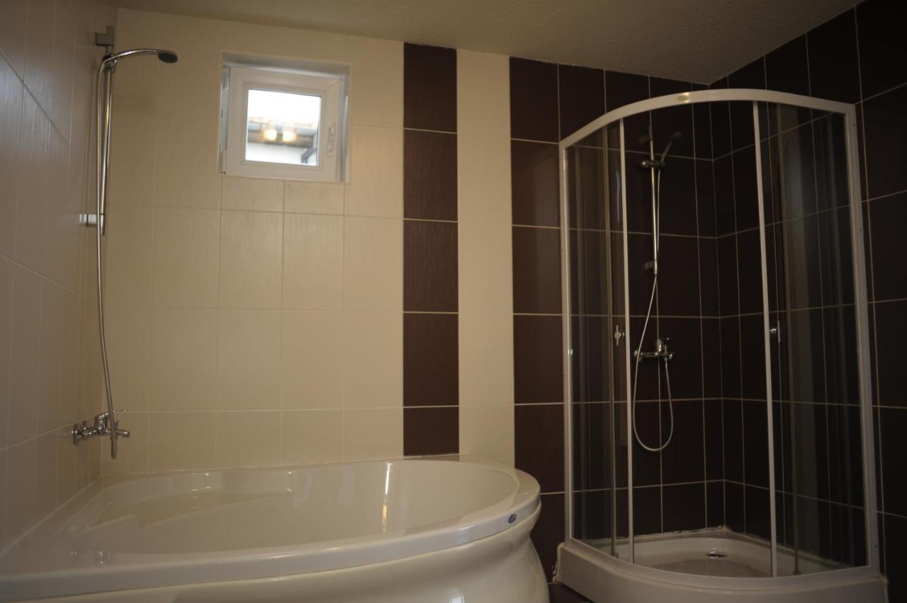 Momchil Villas Balchik Ruang foto